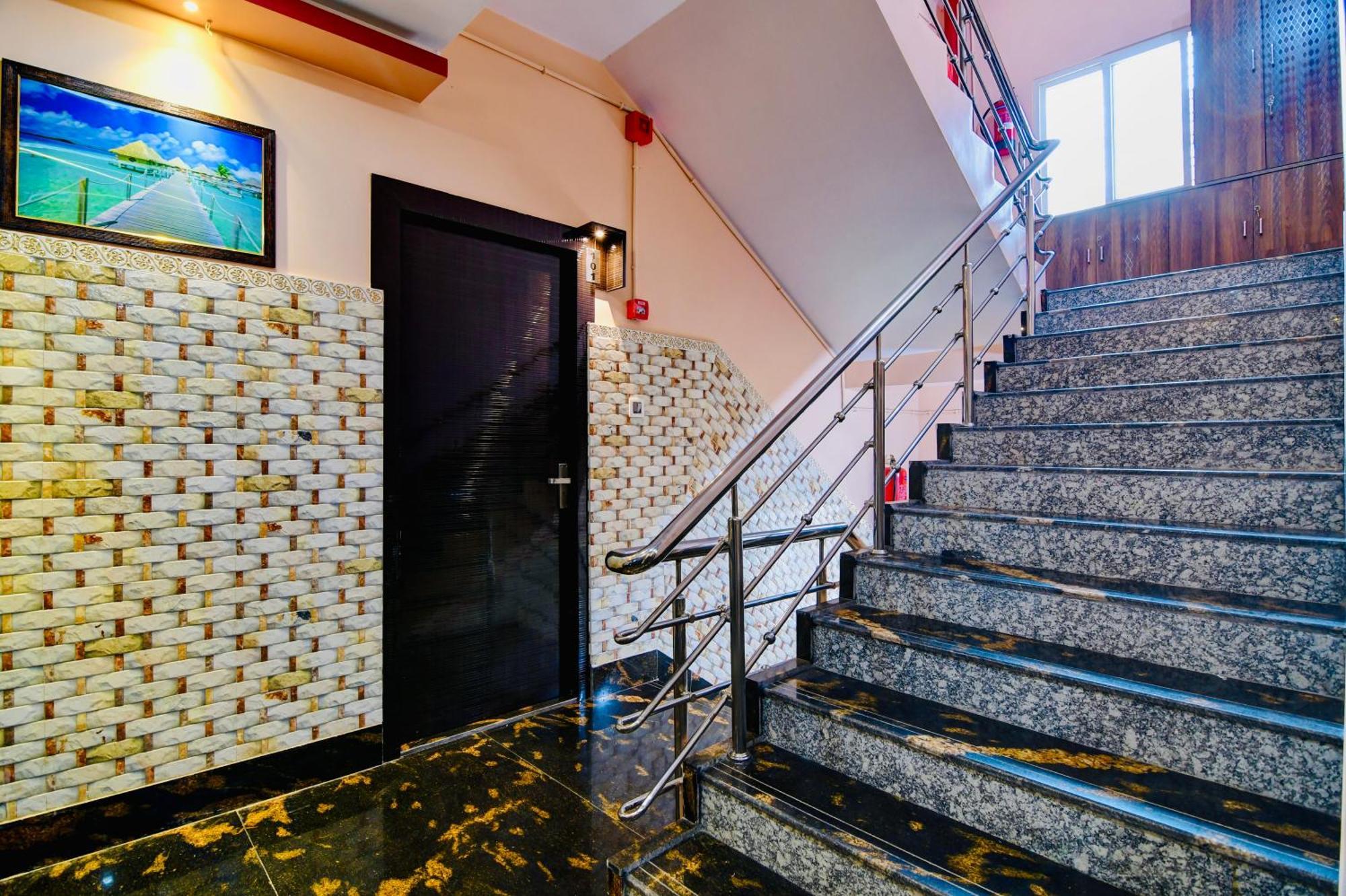 Hotel Kanan Inn Kolkata Exterior photo