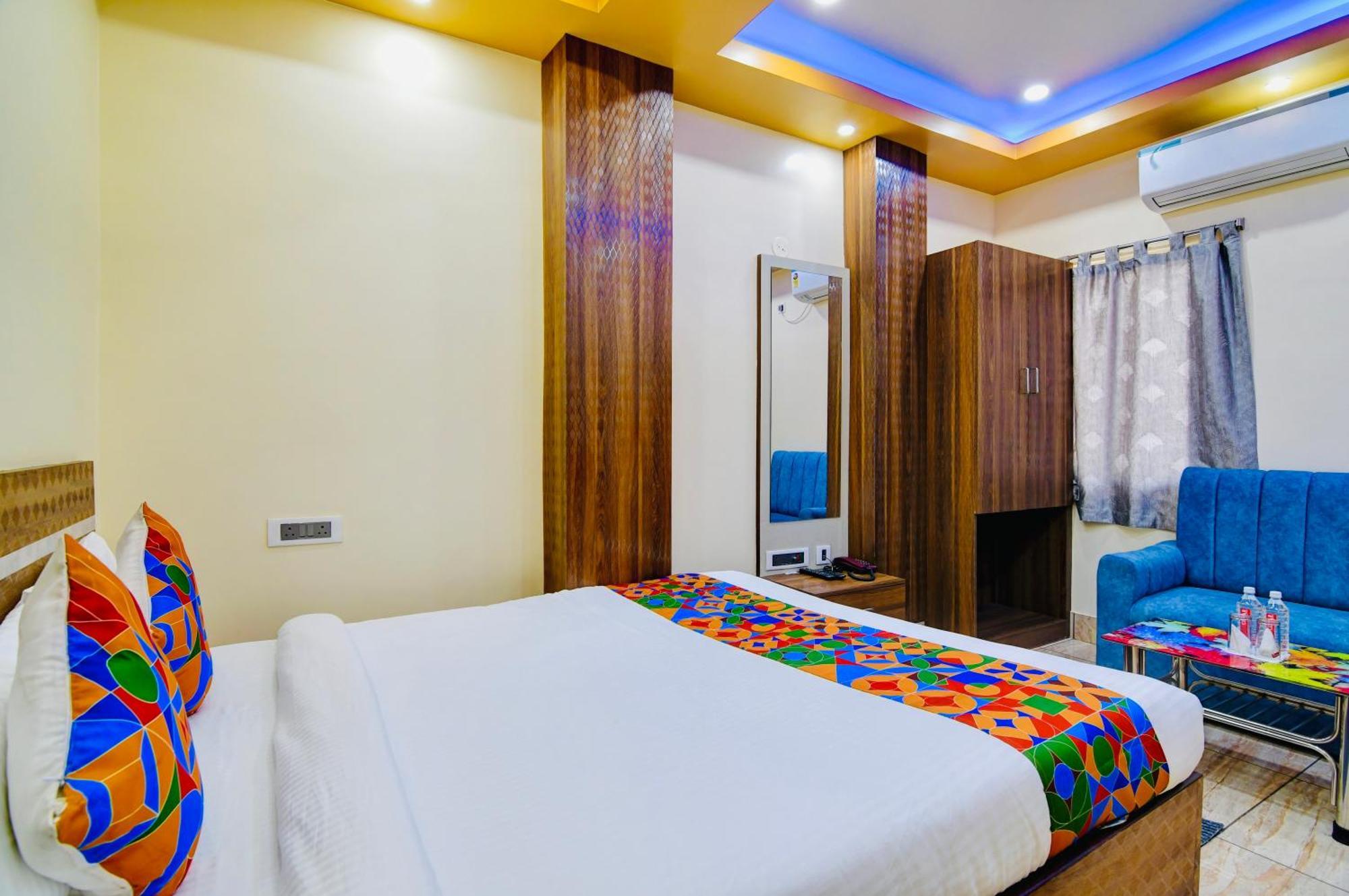 Hotel Kanan Inn Kolkata Exterior photo